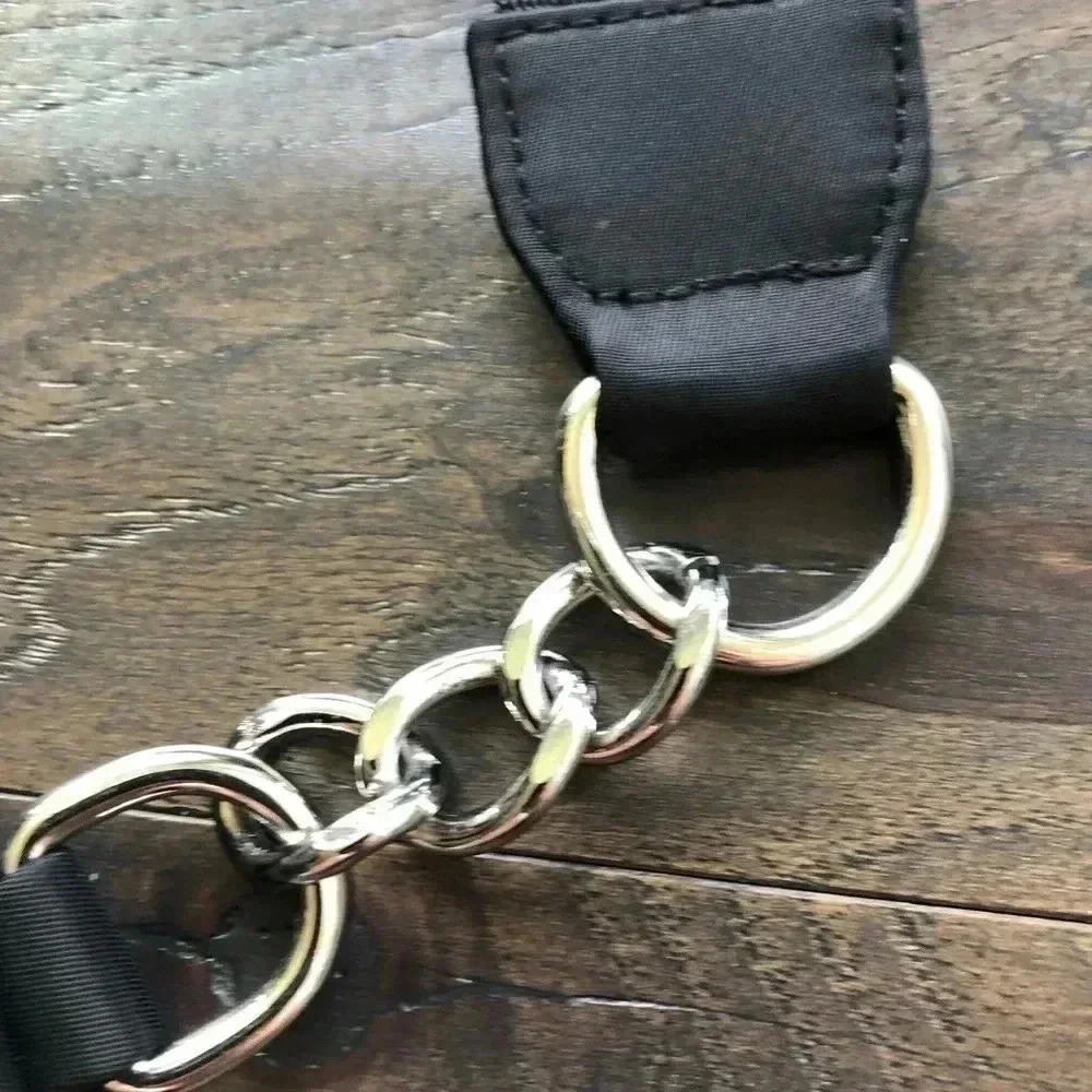 DKNY Belt/Waist Nylon Bag,silver chain & zipper,adjustable,zip interior pocket - Picture 10 of 10
